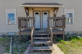 209 Park St E - Photo 3