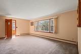 1043 Maple St E - Photo 11