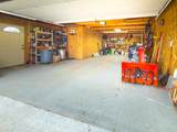 2086W Collins Rd - Photo 26