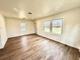 704 Spruce St - Photo 5