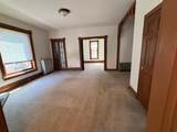 301 Genesee St N - Photo 8
