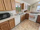 105 Hickey Ave E - Photo 35