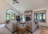 7310 Deerwood Rd - Photo 17