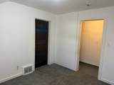 208 Greenbush St - Photo 36