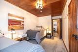 1745 Seven Oaks Ln - Photo 19