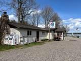 2974N Hiawatha Rd - Photo 2