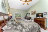 301 Christopher St - Photo 15