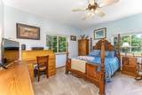 301 Christopher St - Photo 8
