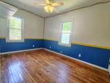 312 Maple St - Photo 18