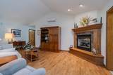 526 Martin Ln - Photo 9