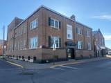 101 Lowell St N - Photo 2
