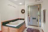 11303 Killarney Bay Dr - Photo 18