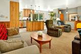 6730 Estelle Dr - Photo 11