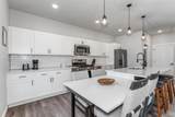 1672 Anthony Dr - Photo 6