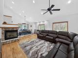 812 River Edge - Photo 10
