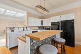 216 Aurora St - Photo 5