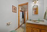 2431 Spirit Lake Ln - Photo 14