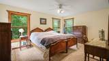 8174 Maplewood Dr - Photo 10