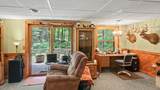 8174 Maplewood Dr - Photo 17