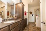 8643 Oak Park Cir - Photo 17