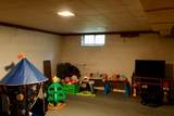 722 Nina Ave - Photo 32