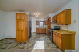 610 Riek St - Photo 3