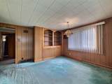 207 Pine St - Photo 8