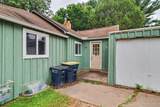 626 Wisconsin St - Photo 2