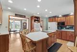 837 Railroad St - Photo 11