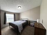 742 Division St - Photo 16