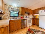 1084 Old Oak Ln - Photo 2