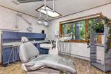 9758 Lake Ave - Photo 12