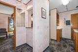 9758 Lake Ave - Photo 5