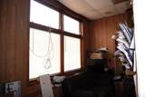 805 Center Ave - Photo 18