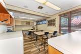 509 Wall St - Photo 14