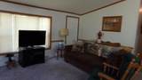 9215 Huigen Ln - Photo 10