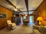 2421 Goldfinch Ln - Photo 16