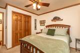 11215 Tuckaway Rd - Photo 16