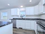 604-A Eugene St - Photo 13