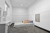 421 Thayer St - Photo 11