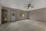 8796 Curtis Lake Dr - Photo 9