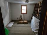 2372 Strong Rd - Photo 33