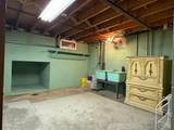 1043 Maple St E - Photo 30