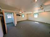 465 Jackson Ave - Photo 2