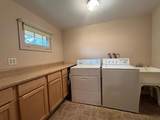2421 Goldfinch Ln - Photo 28