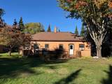 2421 Goldfinch Ln - Photo 4