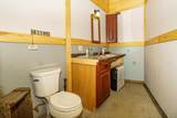 7010 Hiawatha Lake Rd - Photo 30