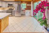 7236 Woodcrest Cir - Photo 14
