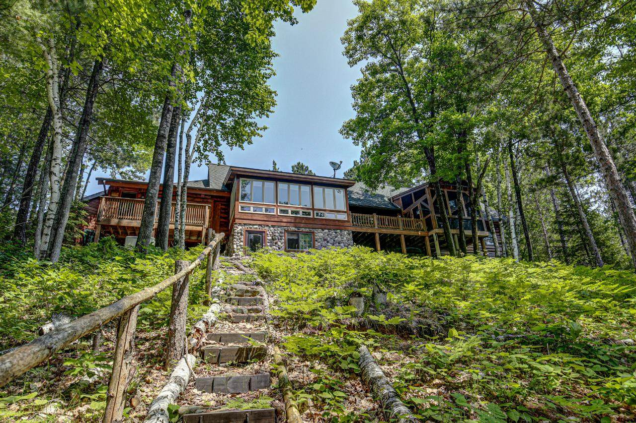 https://bt-photos.global.ssl.fastly.net/northwoods/orig_boomver_1_202471-2.jpg