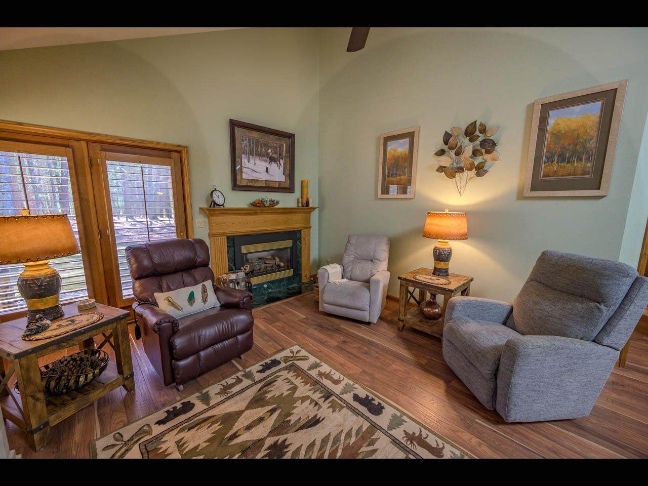 https://bt-photos.global.ssl.fastly.net/northwoods/orig_boomver_1_211541-2.jpg